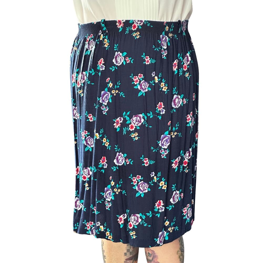 Vintage 80s Dark Blue Navy Floral Plus Sized Skirt Size 22